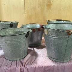 ブリキバケツ　ばけつ　1個300円　昭和レトロの画像