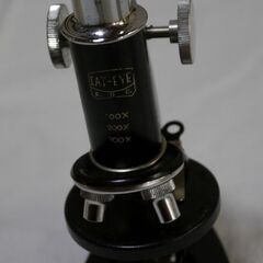 小型顕微鏡の画像