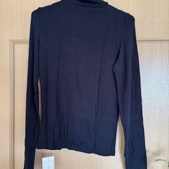 【値下げ‼️】新品未使用品‼️タートルネックの画像