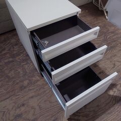 10/20終 キャスター付きワゴン W400xD590xH600mm 25j菊STの画像