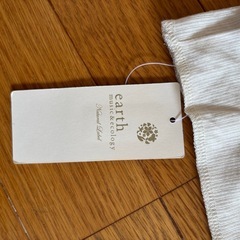新品未使用品‼️earth music&ecologyたータートルネックの画像