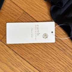 新品未使用品‼️earth music&ecologyタートルネックの画像