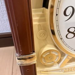 ミッキーマウス掛け時計の画像