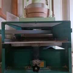 電動ふるい機の画像