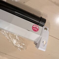 新品配送込みプロジェクタースクリーン120インチの画像