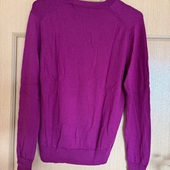 超美品‼️UNIQLOうすでにっ薄手ニットの画像