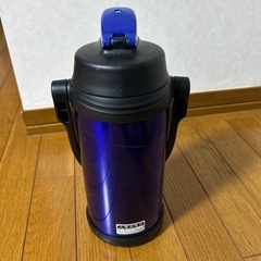 サーモス 保冷専用ジャグ(水筒)2Lの画像