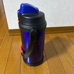 サーモス 保冷専用ジャグ(水筒)2Lの画像