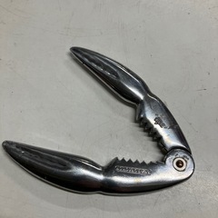 ロ 2510-463 クラブクラッカー カニ・エビの殻割り器 未使用品 保管時の汚れ有りの画像