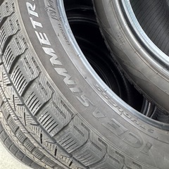 スタッドレスタイヤ4本　235/50R 18の画像