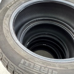 スタッドレスタイヤ4本　235/50R 18の画像