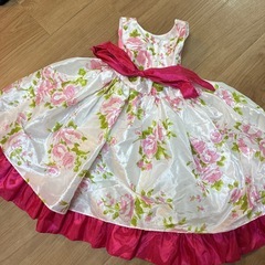 ドレス　4歳〜5歳の画像