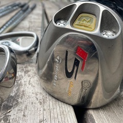 TaylorMade ゴルフクラブセット アイアンの画像