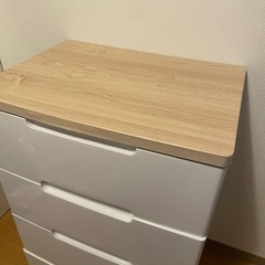 4段チェストの画像