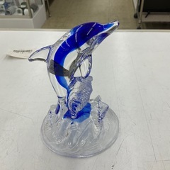 イルカ ガラスオブジェ 置物の画像