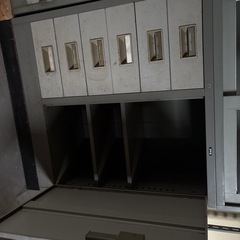 スチール書庫の画像