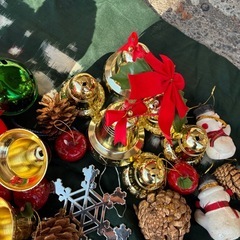 クリスマス　オーナメント大量の画像