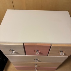 【受取日時優先】ピンクチェストの画像