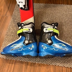 スキー板ブーツセットの画像