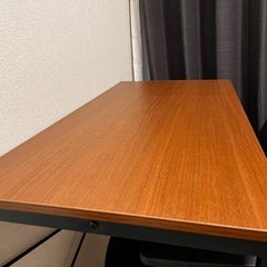 【10/25 16時以降受取可能な方】デスク、チェアセットの画像