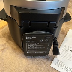 バルミューダ ザ ゴハン 3合炊き電気炊飯器 BALMUDA The Gohan K03A-BKの画像
