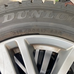 DUNLOPタイヤとホイールセットの画像