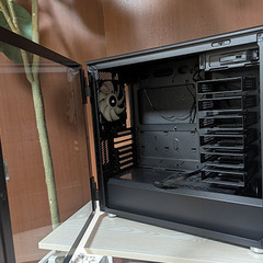 【E-ATX対応ハイエンドPCケース】CORSAIR 678(Black)の画像