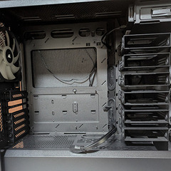 【E-ATX対応ハイエンドPCケース】CORSAIR 678(Black)の画像