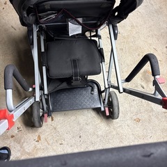 2人乗りベビーカーの画像