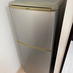 【お譲りする方が決定しました】 SHARP冷蔵庫（取りに来ていただける方のみ）の画像