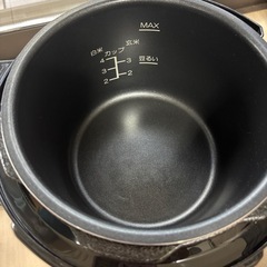 電気圧力鍋⭐️小物付きの画像