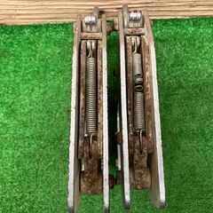 【SIW】≪1個難あり≫ SUPERTOOL スーパーツール SKC250 コンクリート二次製品用吊クランプ 2個セット【現状渡し品】の画像