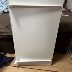 フック付き棚の画像