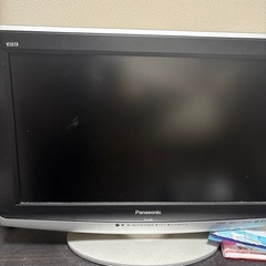 テレビとテレビ台の画像