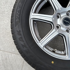 ホイール付き　16インチ　スタッドレス　ヴェゼル　アルファード　キックス　ヤリスクロス　ブリヂストン　タイヤホイールセットの画像