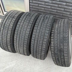 ホイール付き　16インチ スタッドレス　タイヤホイールセット　アルファード　キックス　ヤリスクロス　ヴェゼルの画像