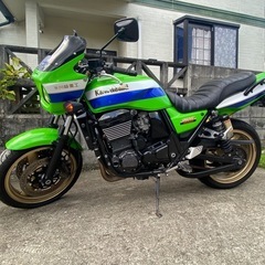 カワサキZRX1200Rの画像
