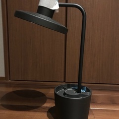 バルミューダ　デスクライトの画像