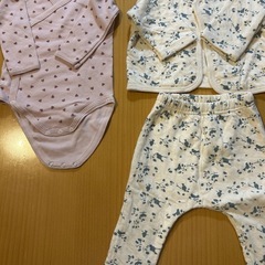 【購入者決まりました】女の子ベビー　60 70サイズの画像