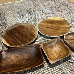 無印良品　木のお皿セットの画像