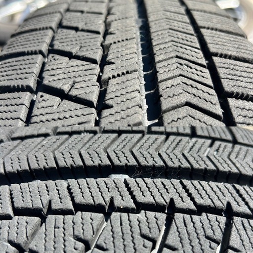 スタッドレスタイヤ　ブリヂストン　VRX 165/70R14 4本セット1本難あり