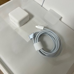 【2025年最新モデル】【ほぼ新品！】スカイブルー M4 MacBook Air 13インチ 512GBの画像