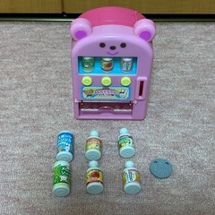 メルちゃん 救急車、自動販売機、ドレス、ワンピースセットの画像