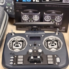 
ドローンT-20S V2 コンパクトラジコン送信機の画像