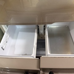 日立 5ドア冷蔵庫の画像