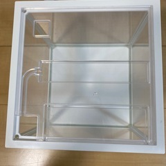 ライト付き20cmキューブ水槽の画像