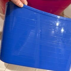 バスケット荷物入れの画像