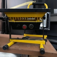 LED投光器の画像