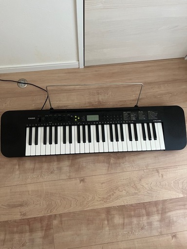 電子ピアノ
