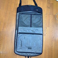 1500円で　ビクトリノックス　ガーメントバッグの画像